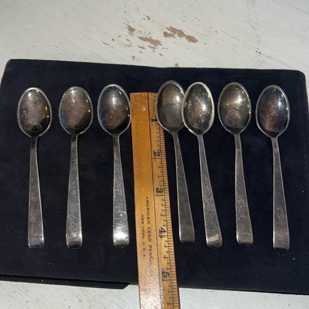 Set 7 Vintage R& B 150 silver plated tea spoons 4”